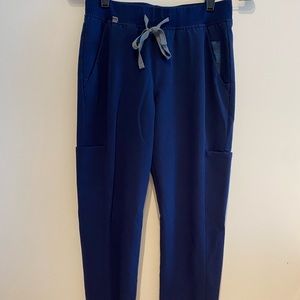 Figs xs limited edition camo scrub pants